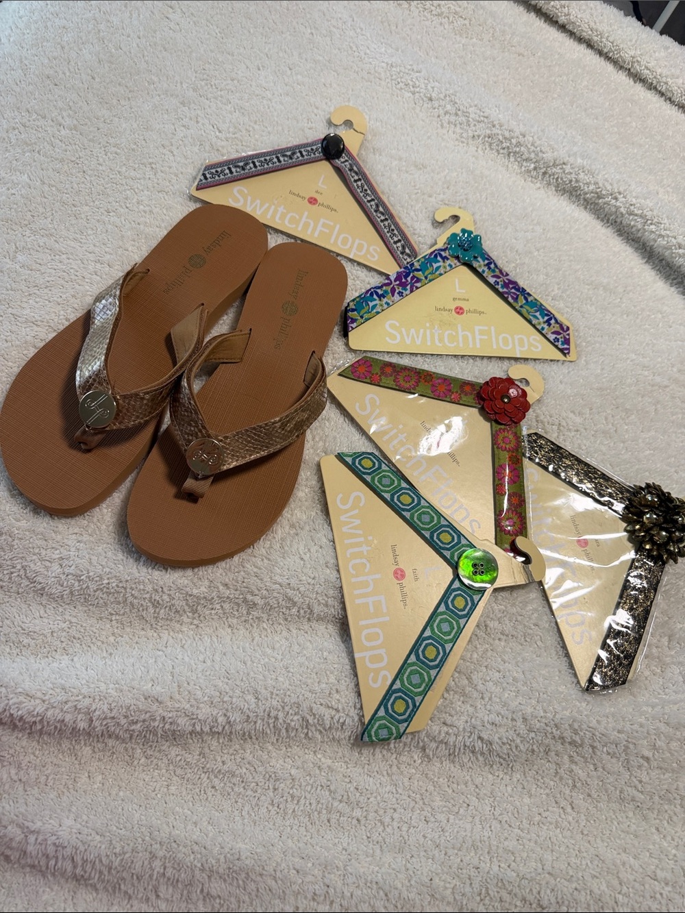 lindsay phillips  switch flops sandals with decorative 5 extra strap covers